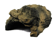 Load image into Gallery viewer, Pangea Medium Rock Cave