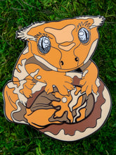 Load image into Gallery viewer, Jar Gecko Enamel Pin - Limited Run!
